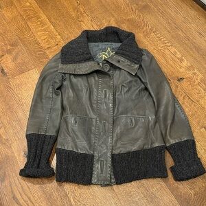 Mackage Women’s Leather Jacket Green Size Small